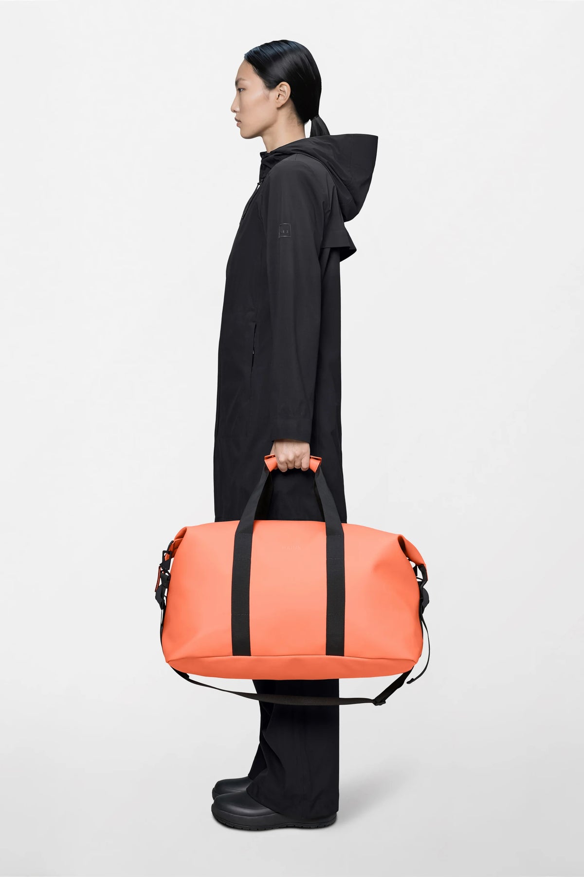 RAINS Hilo Weekend Bag W3 Ember – Waterproof 36L Holdal