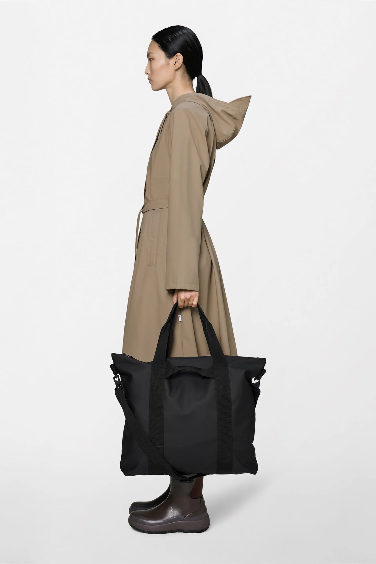 RAINS Tote Bag – Black | Waterproof Everyday & Travel Bag